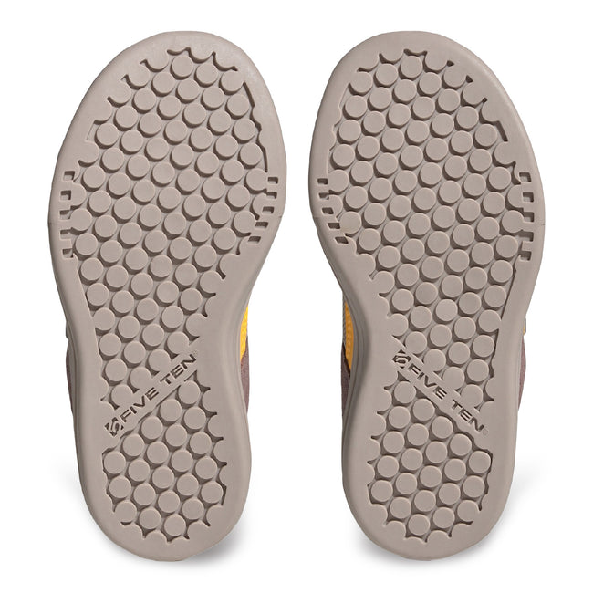 adidas Five Ten Freerider Kids Flat Pedal Shoes-Wonder Taupe/Grey One/Solar Gold - 4