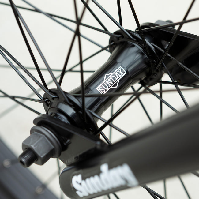 Sunday Model C 24&quot; BMX Bike-Gloss Toothpaste - 10