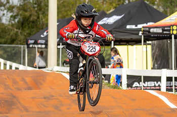 J&R National Team Featured Rider-Danni Morrison