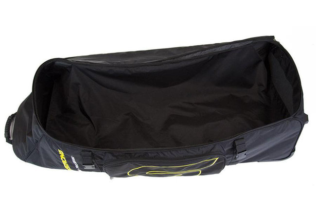 Stay Strong Golf Pro Series Travel Bag - 4